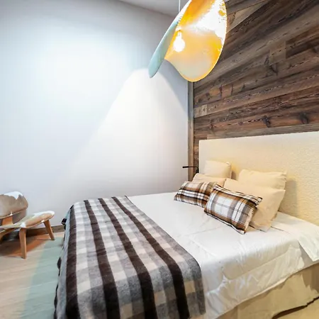 Apartment Stallion C - 5 Pieces Pour 8 Personnes 744